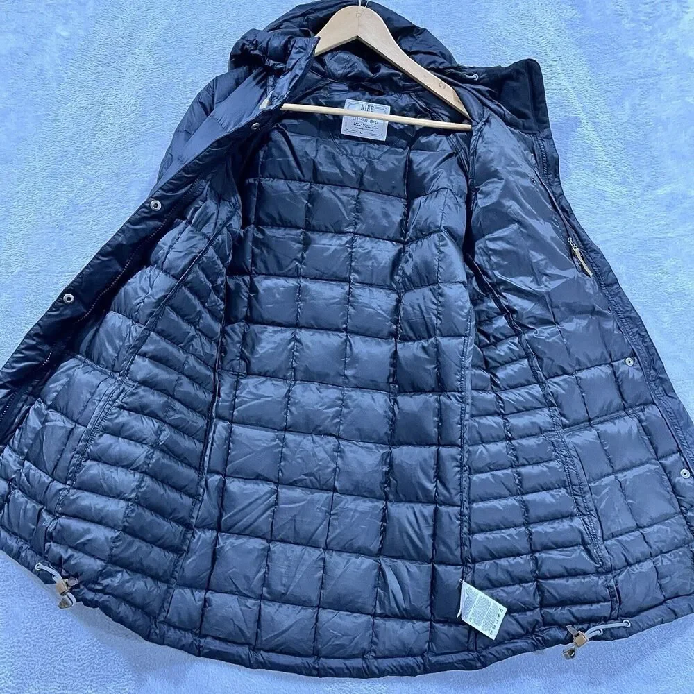 Nike Youth L(11-13)/Women’s XS Lightweight Black Puffer Coat